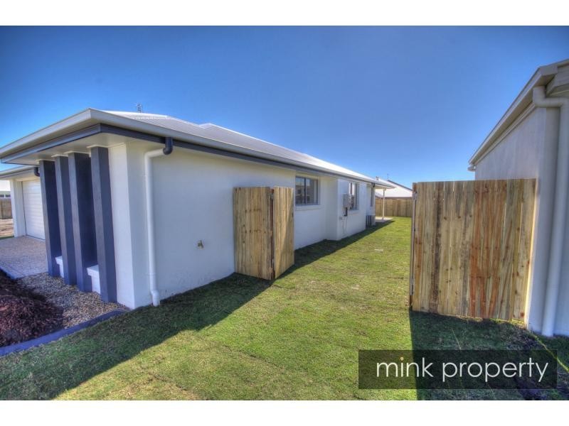 6 Sweetlip Circuit, Brightwater, Mountain Creek QLD 4557