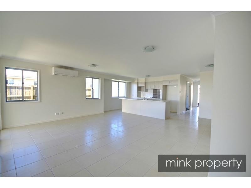 6 Sweetlip Circuit, Brightwater, Mountain Creek QLD 4557