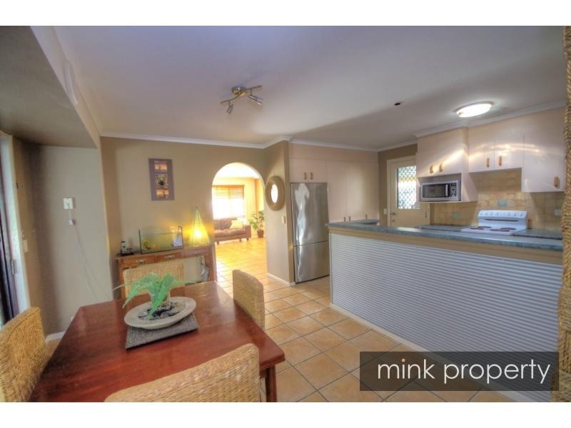 4 Crestmont Drive, Buderim QLD 4556