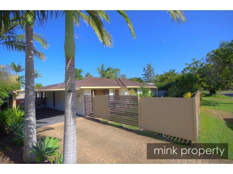 4 Crestmont Drive, Buderim QLD 4556