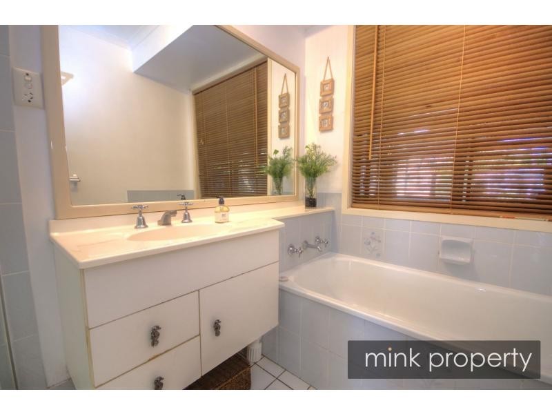 4 Crestmont Drive, Buderim QLD 4556