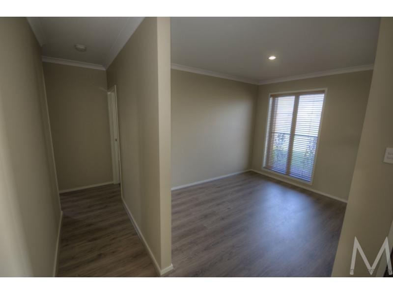 5 ALOE STREET, BRIGHTWATER, Mountain Creek QLD 4557