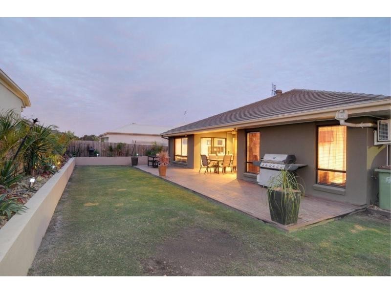 14 Wilkiea Street, Meridan Plains QLD 4551