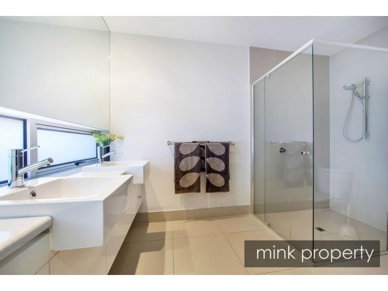 29 Kurrimine Crescent, Brightwater, Mountain Creek QLD 4557