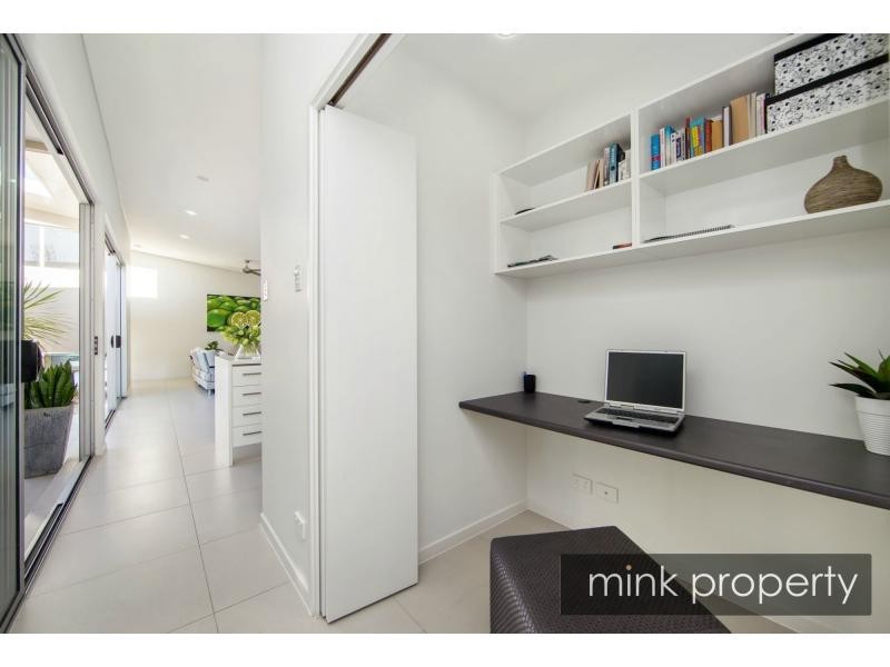 29 Kurrimine Crescent, Brightwater, Mountain Creek QLD 4557