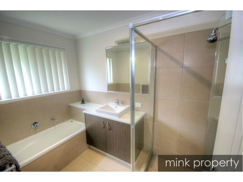 5 Quinine Crescent, BRIGHTWATER, Mountain Creek QLD 4557