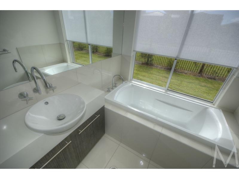 14 PONYTAIL Circuit, BRIGHTWATER, Mountain Creek QLD 4557
