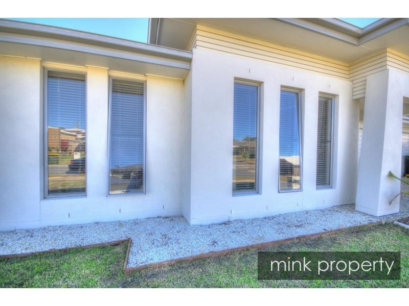 16 Tibouchina Street, Brightwater, Mountain Creek QLD 4557