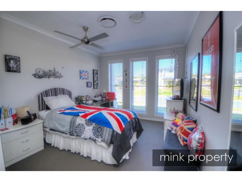 16 Tibouchina Street, Brightwater, Mountain Creek QLD 4557