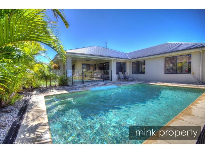 17 Maidenhair Drive, Woodgrove, Beerwah QLD 4519