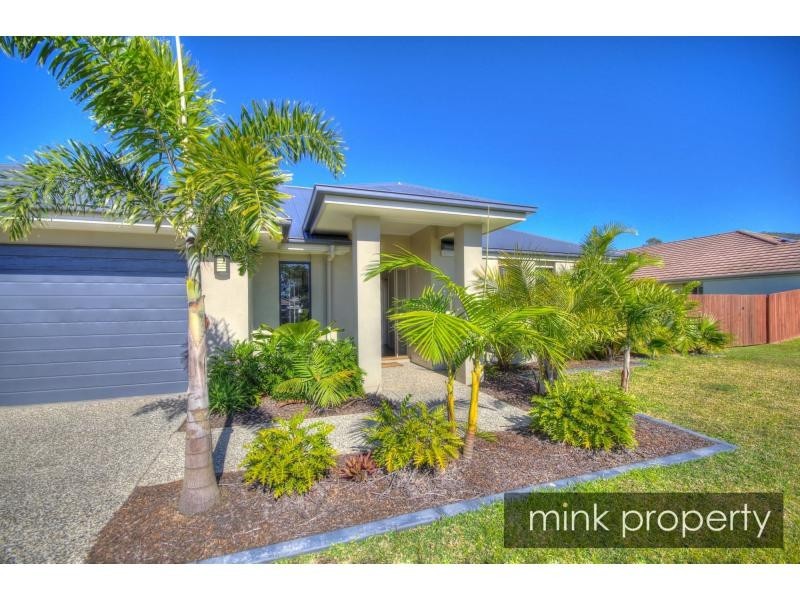 17 Maidenhair Drive, Woodgrove, Beerwah QLD 4519