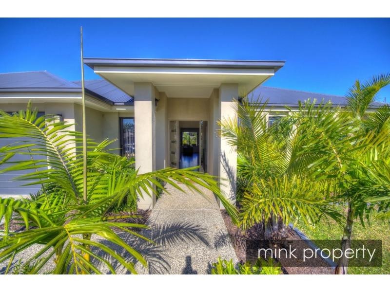 17 Maidenhair Drive, Woodgrove, Beerwah QLD 4519