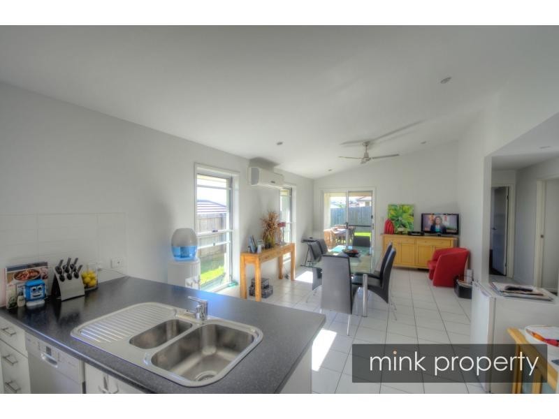 44 Kurrimine Crescent, BRIGHTWATER, Mountain Creek QLD 4557