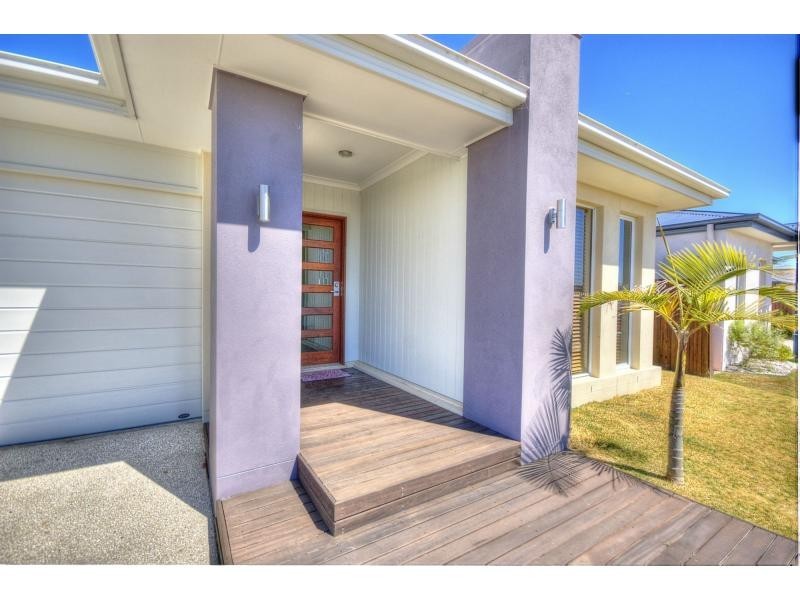 29 MYRTLE Place, BRIGHTWATER, Mountain Creek QLD 4557