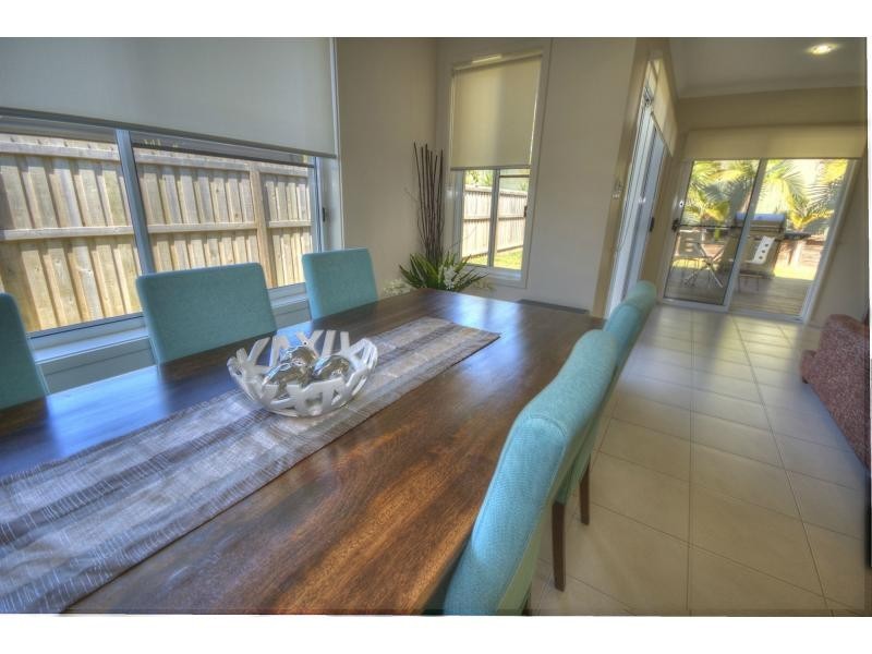 29 MYRTLE Place, BRIGHTWATER, Mountain Creek QLD 4557