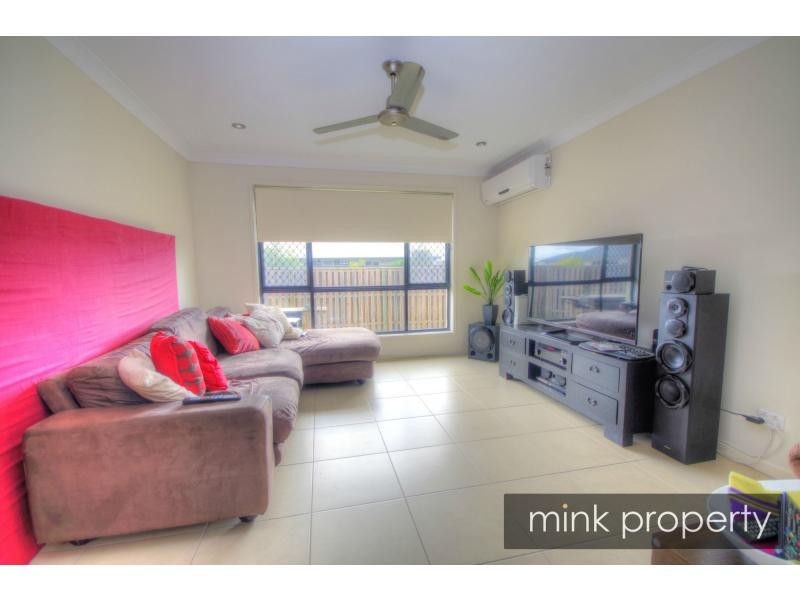 34 Hillsborough Circuit, BRIGHTWATER, Mountain Creek QLD 4557