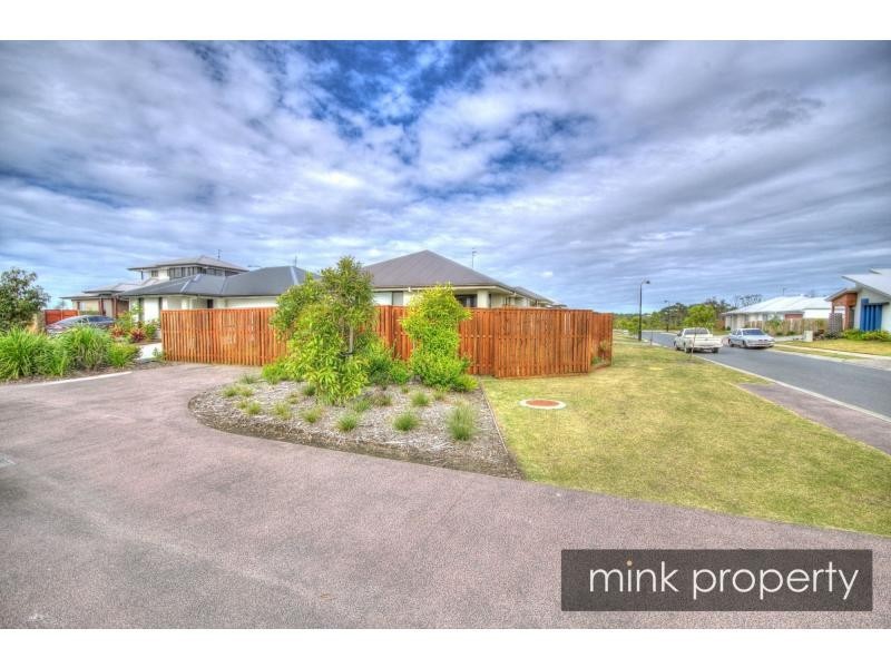 34 Hillsborough Circuit, BRIGHTWATER, Mountain Creek QLD 4557