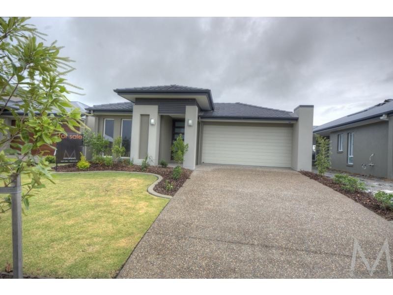 14 Lamatia Drive, Brightwater Estate, Mountain Creek QLD 4557