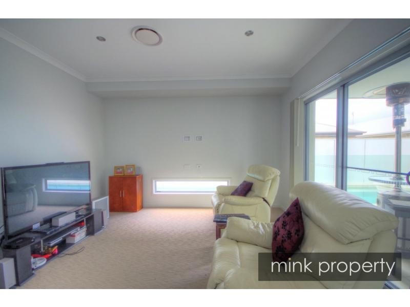 12 Yucca Court, BRIGHTWATER, Mountain Creek QLD 4557