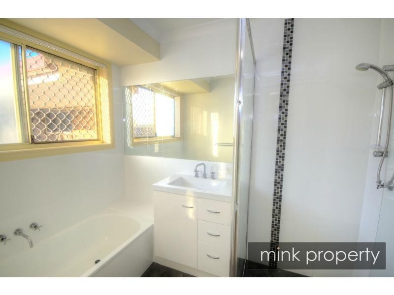 80 Mountain Ash Drive, Mountain Creek QLD 4557