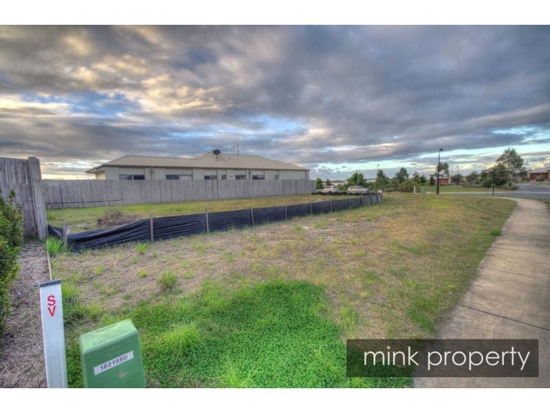 8 Tibouchina Street, BRIGHTWATER, Mountain Creek QLD 4557