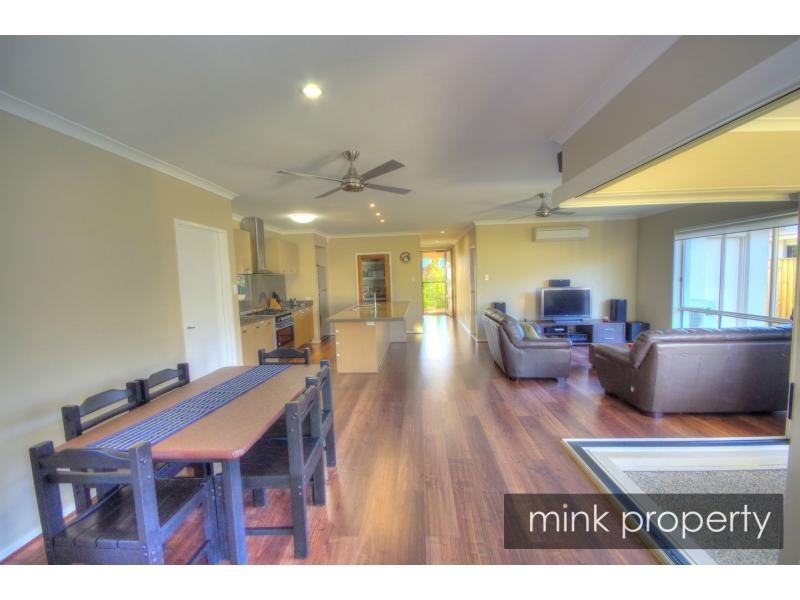 11 Yucca Court, BRIGHTWATER, Mountain Creek QLD 4557