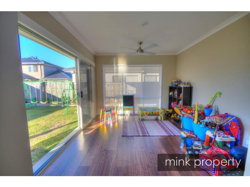 11 Yucca Court, BRIGHTWATER, Mountain Creek QLD 4557