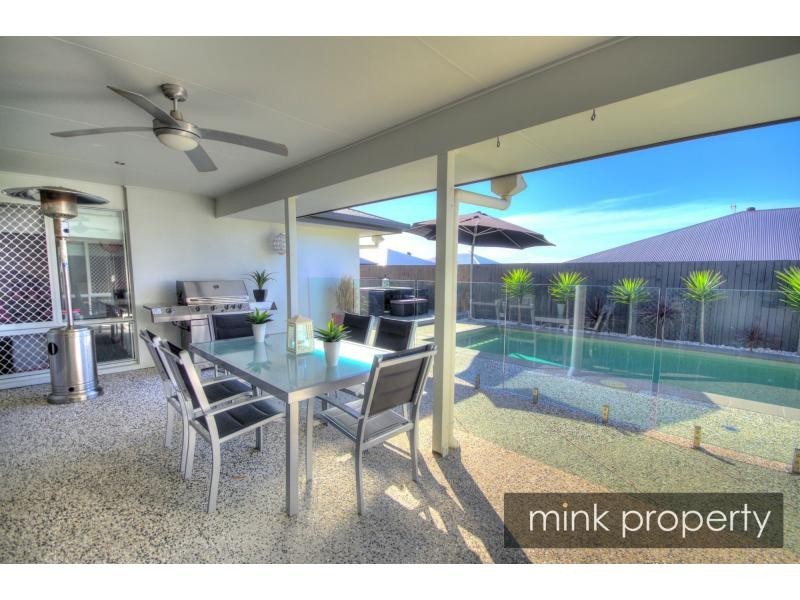 3 Flindersia Place, BRIGHTWATER, Mountain Creek QLD 4557