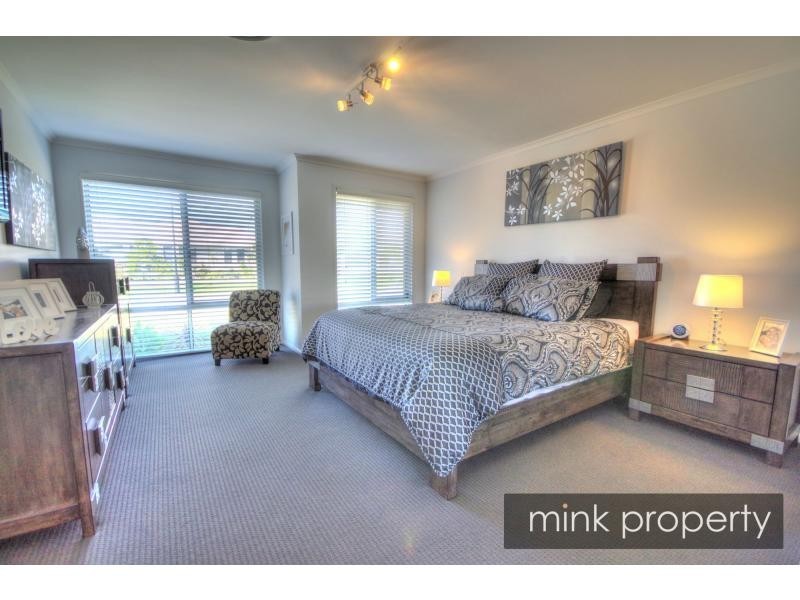 3 Flindersia Place, BRIGHTWATER, Mountain Creek QLD 4557