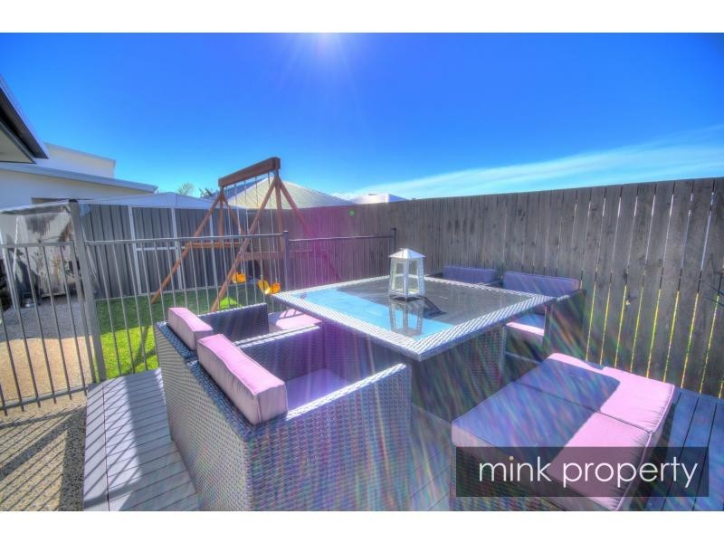 3 Flindersia Place, BRIGHTWATER, Mountain Creek QLD 4557