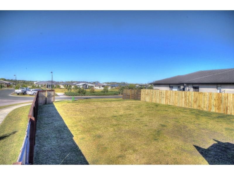 38 Tibrogargan Circuit, BRIGHTWATER, Mountain Creek QLD 4557