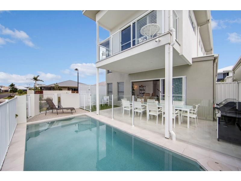 7 Swivel Court, BIRTINYA ISLAND, Birtinya QLD 4575