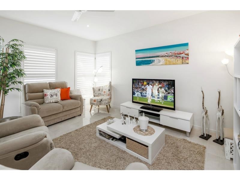 7 Swivel Court, BIRTINYA ISLAND, Birtinya QLD 4575