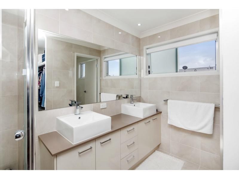 7 Swivel Court, BIRTINYA ISLAND, Birtinya QLD 4575