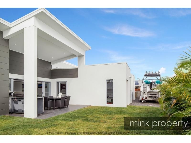 13 Cable Crescent, BRIGHTWATER, Mountain Creek QLD 4557