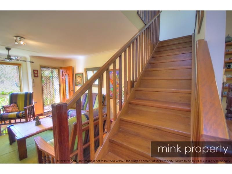 Unit 2/4 QUONDONG Street, Mooloolaba QLD 4557