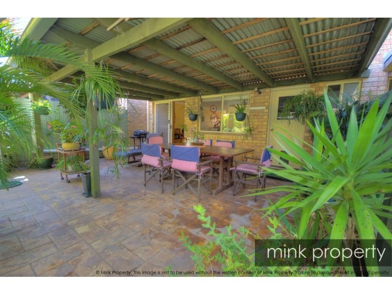 Unit 2/4 QUONDONG Street, Mooloolaba QLD 4557