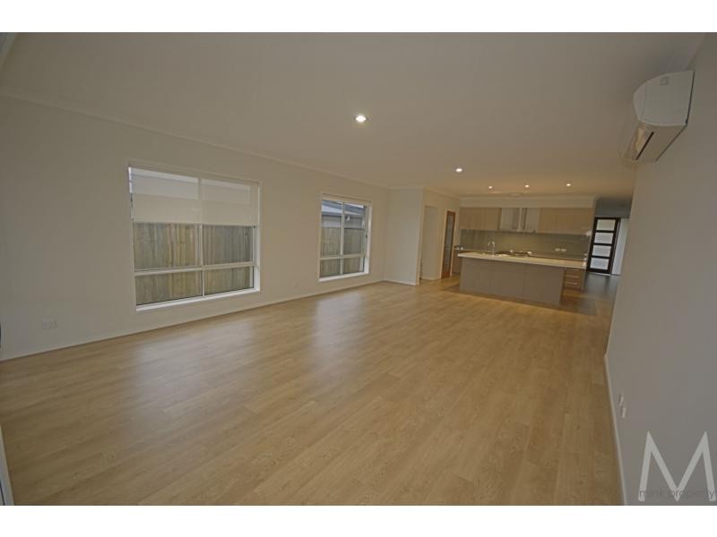 41 TIBOUCHINA STREET, BRIGHTWATER, Mountain Creek QLD 4557