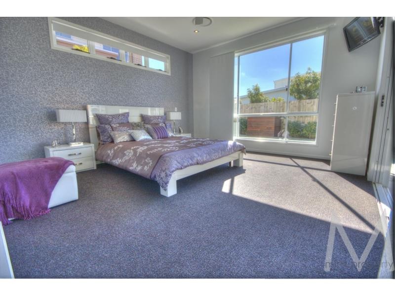 12 SWEEP COURT, BIRTINYA ISLAND, Birtinya QLD 4575