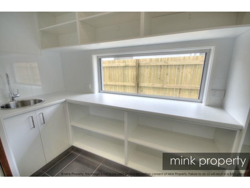 22 Bribie Place, BRIGHTWATER, Mountain Creek QLD 4557