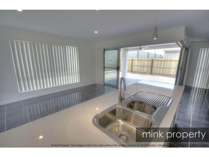 22 Bribie Place, BRIGHTWATER, Mountain Creek QLD 4557