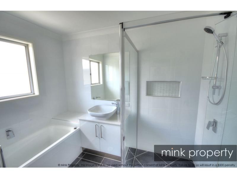 22 Bribie Place, BRIGHTWATER, Mountain Creek QLD 4557