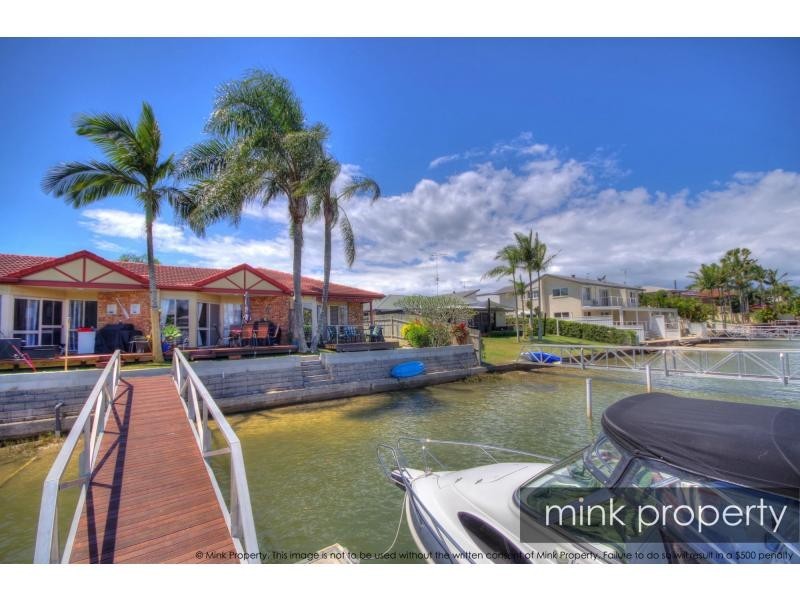 Unit 6/20 Carrothool Place, Mooloolaba QLD 4557