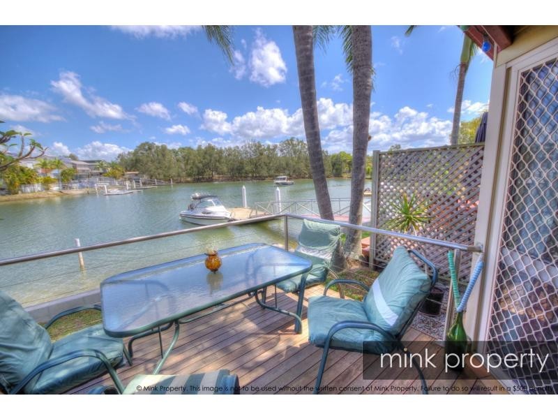 Unit 6/20 Carrothool Place, Mooloolaba QLD 4557