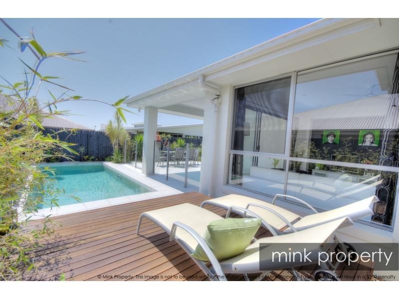 19 Galah Place, BRIGHTWATER, Mountain Creek QLD 4557