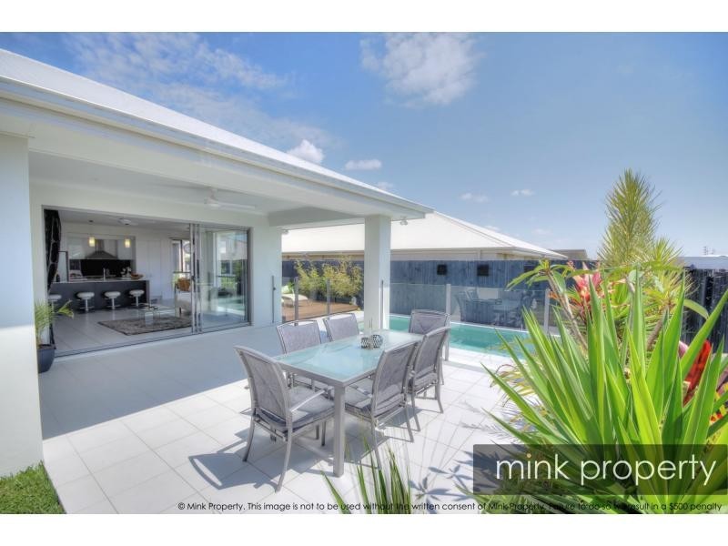 19 Galah Place, BRIGHTWATER, Mountain Creek QLD 4557