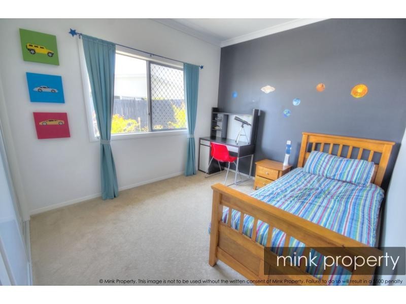 19 Galah Place, BRIGHTWATER, Mountain Creek QLD 4557