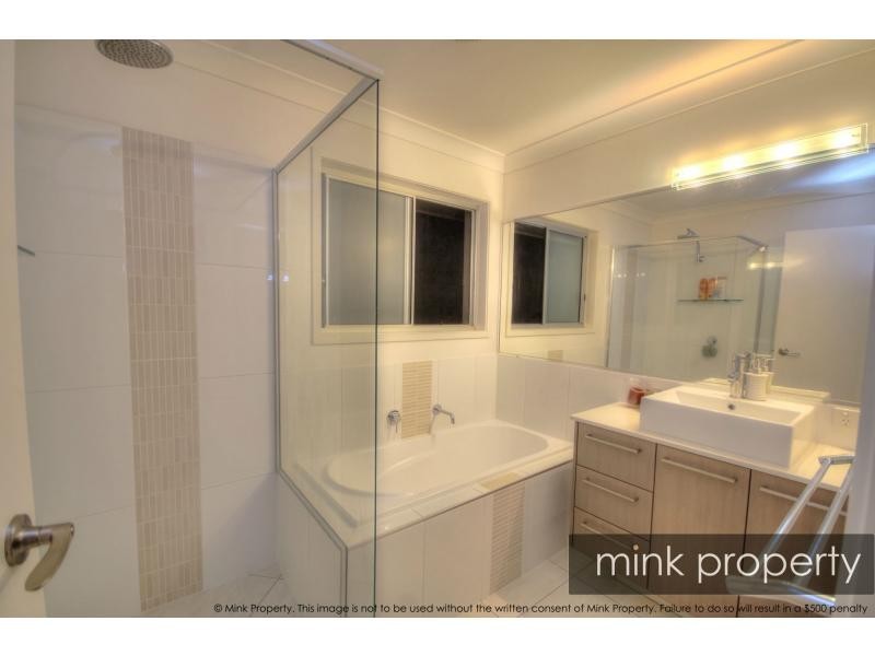 38 Kurrimine Crescent, BRIGHTWATER, Mountain Creek QLD 4557