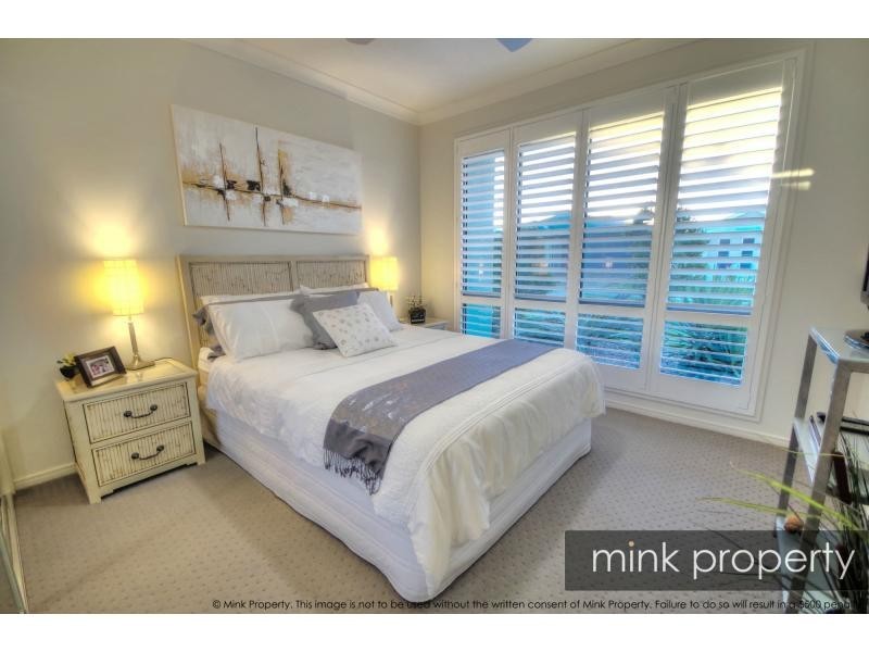 9 Myrtle Place, BRIGHTWATER, Mountain Creek QLD 4557