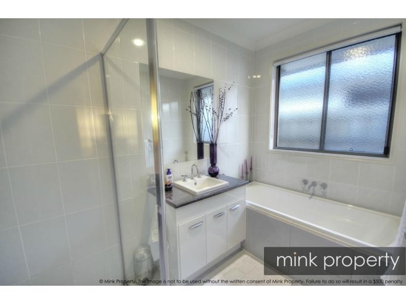 9 Myrtle Place, BRIGHTWATER, Mountain Creek QLD 4557